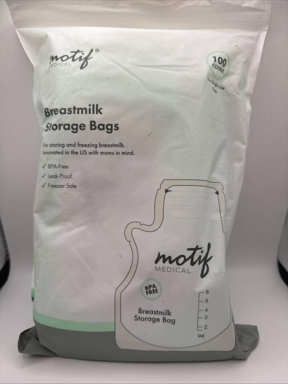 Motif Breastmilk Storage Bags - 100 count new in bag